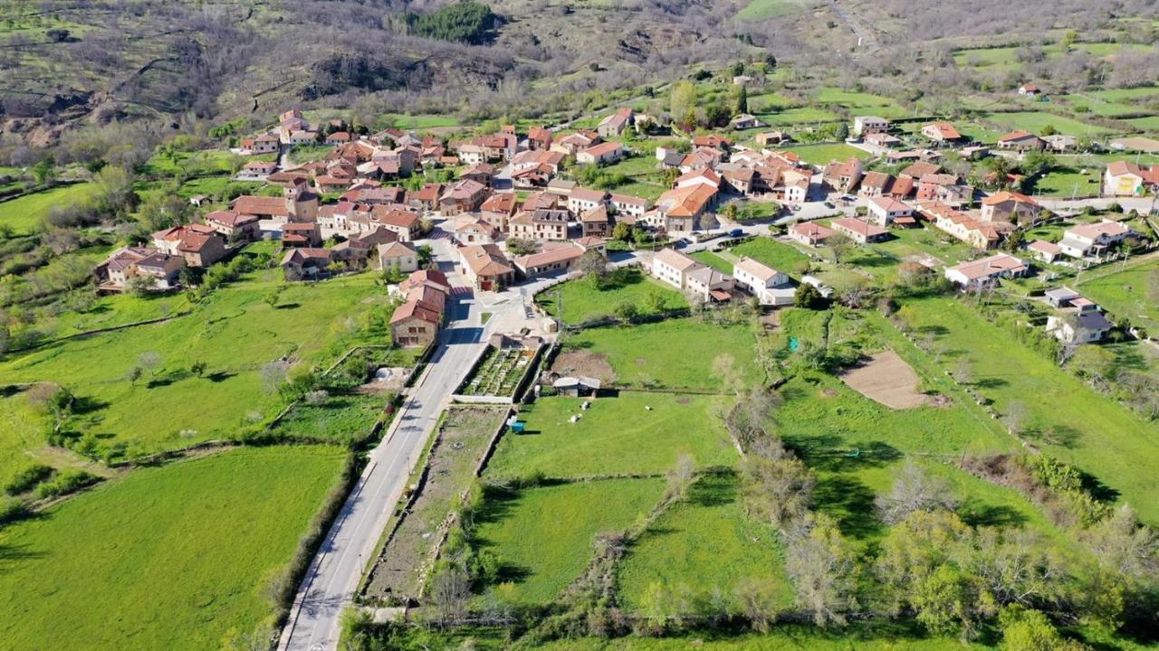 El Huerto De Leon Βίλα Pradena del Rincon Εξωτερικό φωτογραφία