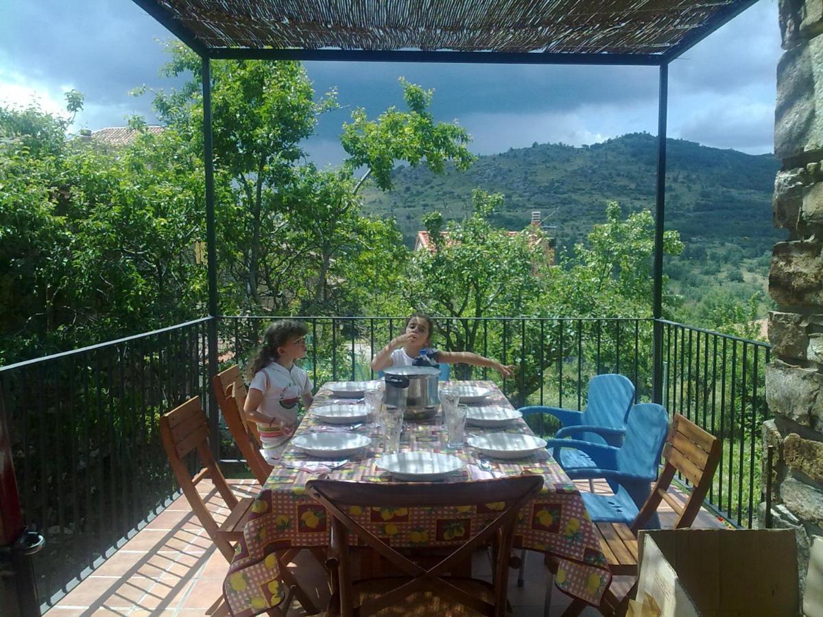 El Huerto De Leon Βίλα Pradena del Rincon Εξωτερικό φωτογραφία